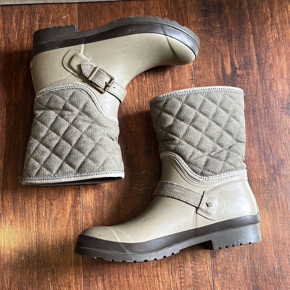 Sperry Walker Gray/Taupe Quilted Boots - Picture 6 of 9
